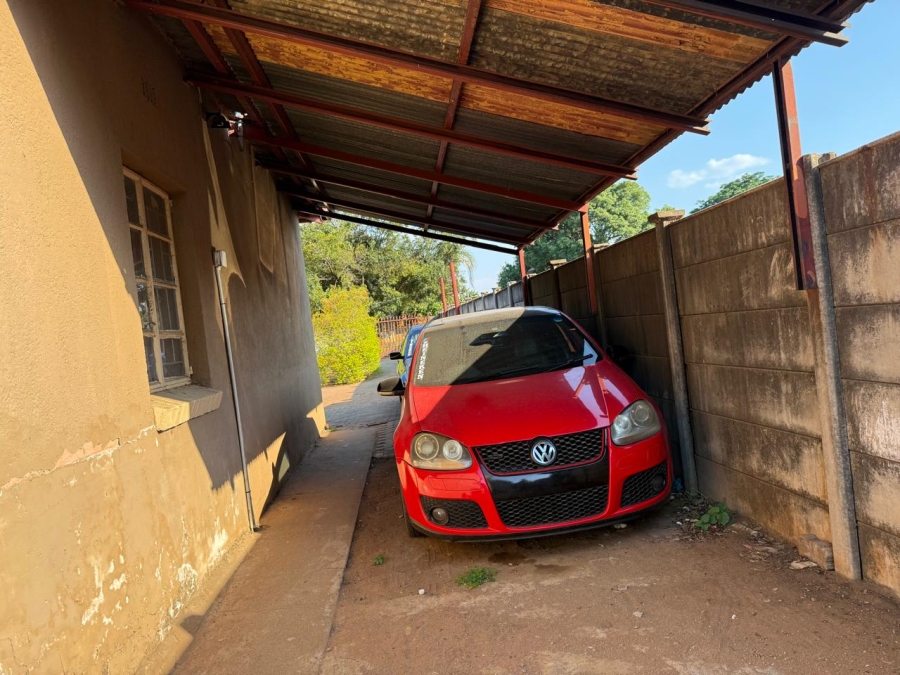 3 Bedroom Property for Sale in Oos Einde North West